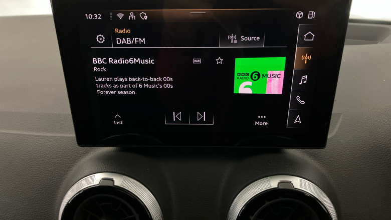 Audi Q2 35 TFSI Sport 5dr S Tronic [Tech] Petrol Estate